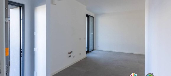 2-Zimmer Wohnung in Carate Brianza, Italy, Nr. 19156 11