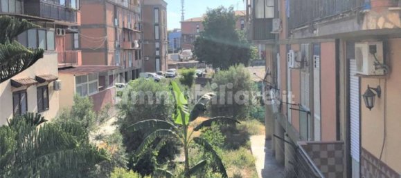 Apartamento de 2 dormitorios en Catania, Italy No. 73464 3