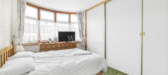 4 bedrooms House in Beckenham, United Kingdom No. 3481 11