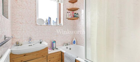 4 bedrooms House in Beckenham, United Kingdom No. 3481 6