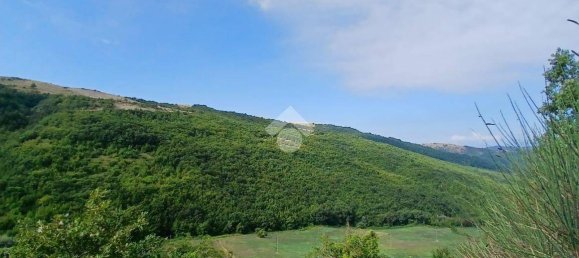 Terreno en Gubbio, Italy 10500 m² No. 348886 2