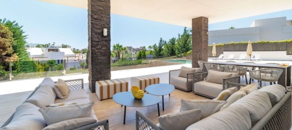 6 bedrooms Villa in Marbella, Spain No. 58178 6