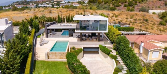 6 bedrooms Villa in Marbella, Spain No. 58178 33