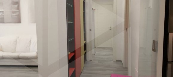 2 Schlafzimmer Wohnung in Bari, Italy, Nr. 32762 23