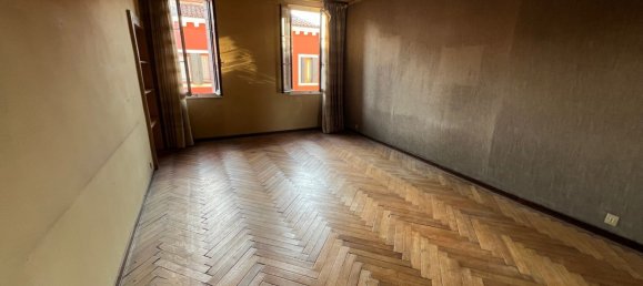 5 rooms Apartment in Venice, Italy No. 89318 10