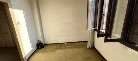 5 rooms Apartment in Venice, Italy No. 89318 18