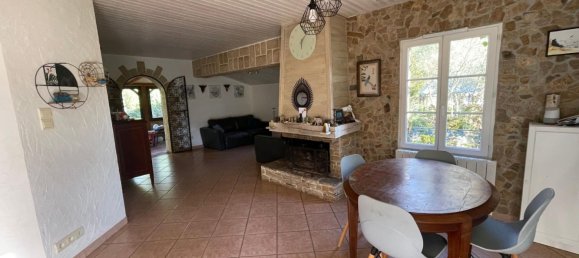 4 bedrooms House in Saint-Brevin-les-Pins, France No. 106524 2