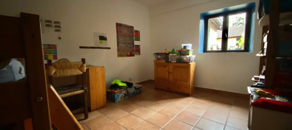 Casa de 2 dormitorios en La Pacaudiere, France No. 340843 4