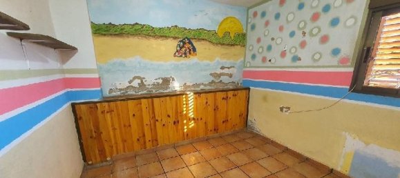 Casa de 4 dormitorios en Montroy, Spain No. 143078 13