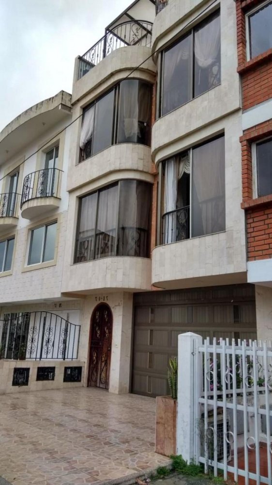 4 bedrooms House in Valle del Cauca, Colombia No. 6750