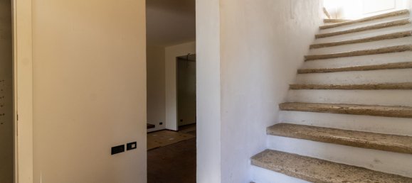 3 bedrooms Villa in Siena, Italy No. 264797 13