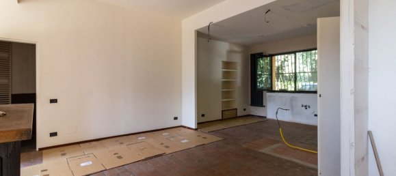 3 bedrooms Villa in Siena, Italy No. 264797 6