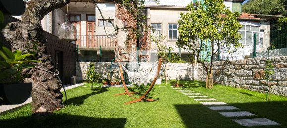 4 bedrooms Villa in Porto, Portugal No. 113443 2