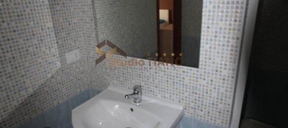 3 rooms Apartment in Rende, Italy No. 115081 24