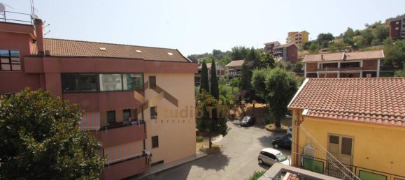 3 rooms Apartment in Rende, Italy No. 115081 11