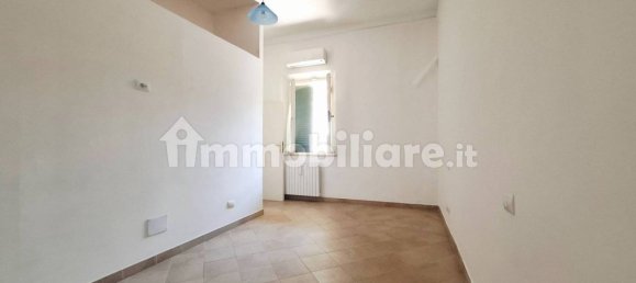 Apartamento de 1 dormitorio en Pontedera, Italy No. 303839 12
