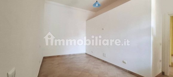 Apartamento de 1 dormitorio en Pontedera, Italy No. 303839 10