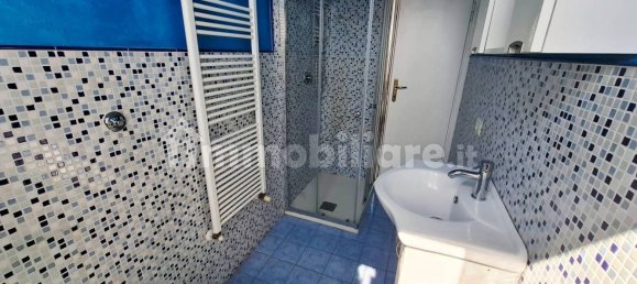 Apartamento de 1 dormitorio en Pontedera, Italy No. 303839 16