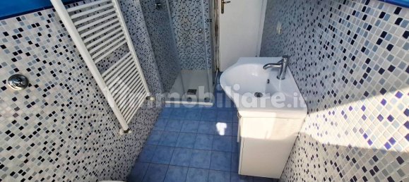 Apartamento de 1 dormitorio en Pontedera, Italy No. 303839 18