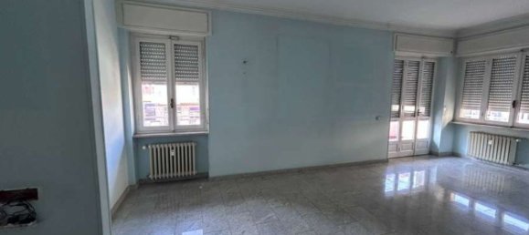 Apartamento T3 em Alessandria, Italy N.º 360456 2