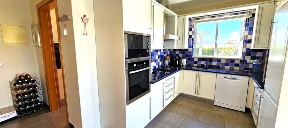 4 Schlafzimmer Villa in Ferragudo, Portugal, Nr. 100447 27