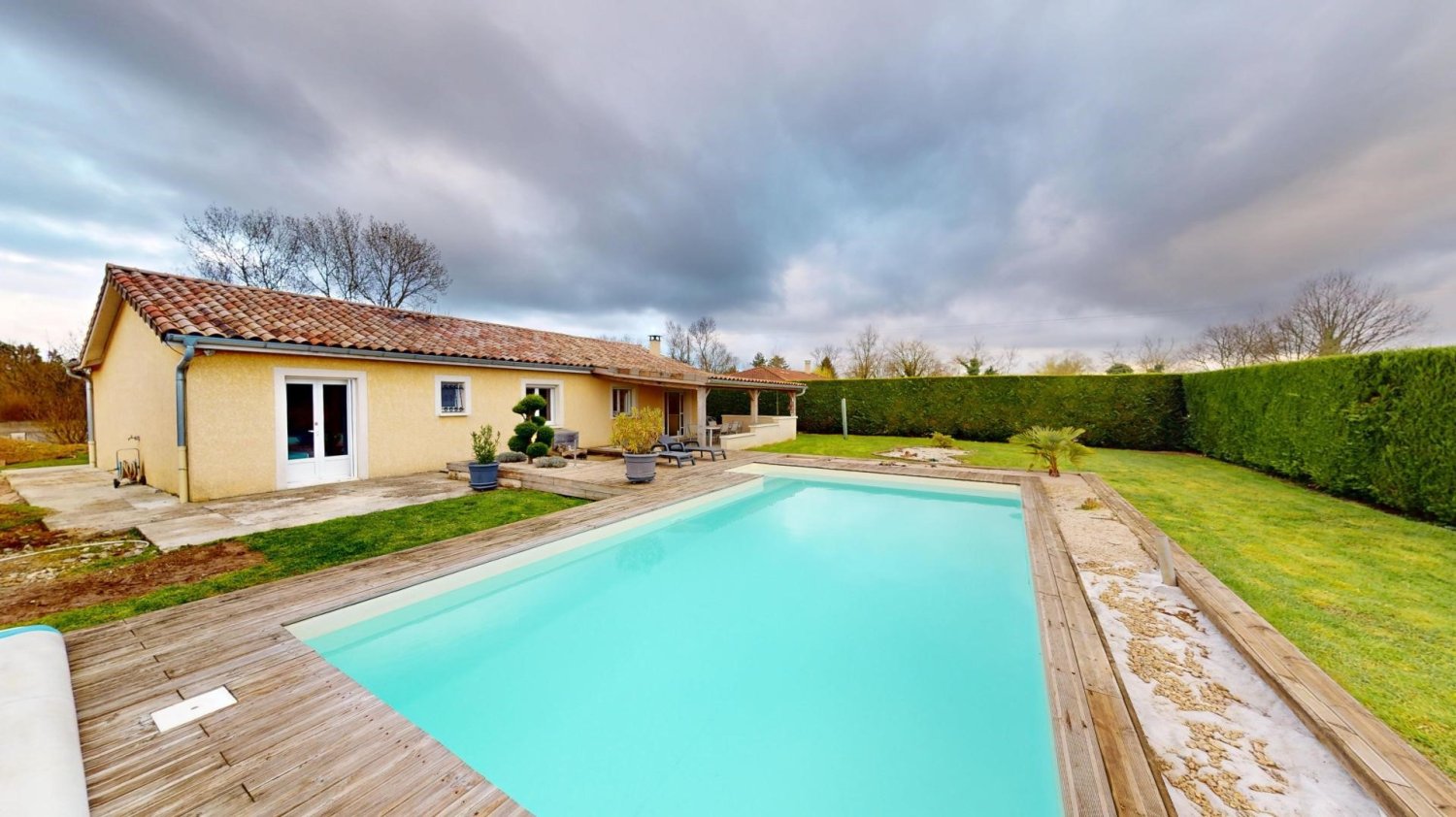Villa T4 em Pont-de-Vaux, France N.º 268585