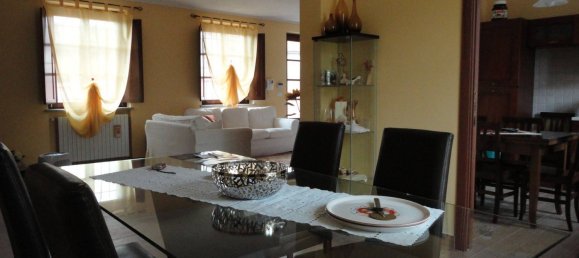 Дом с 5 спальнями в Карманьола, Италия № 345656 6