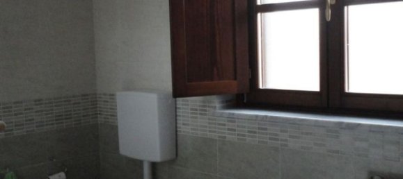 Дом с 5 спальнями в Карманьола, Италия № 345656 16