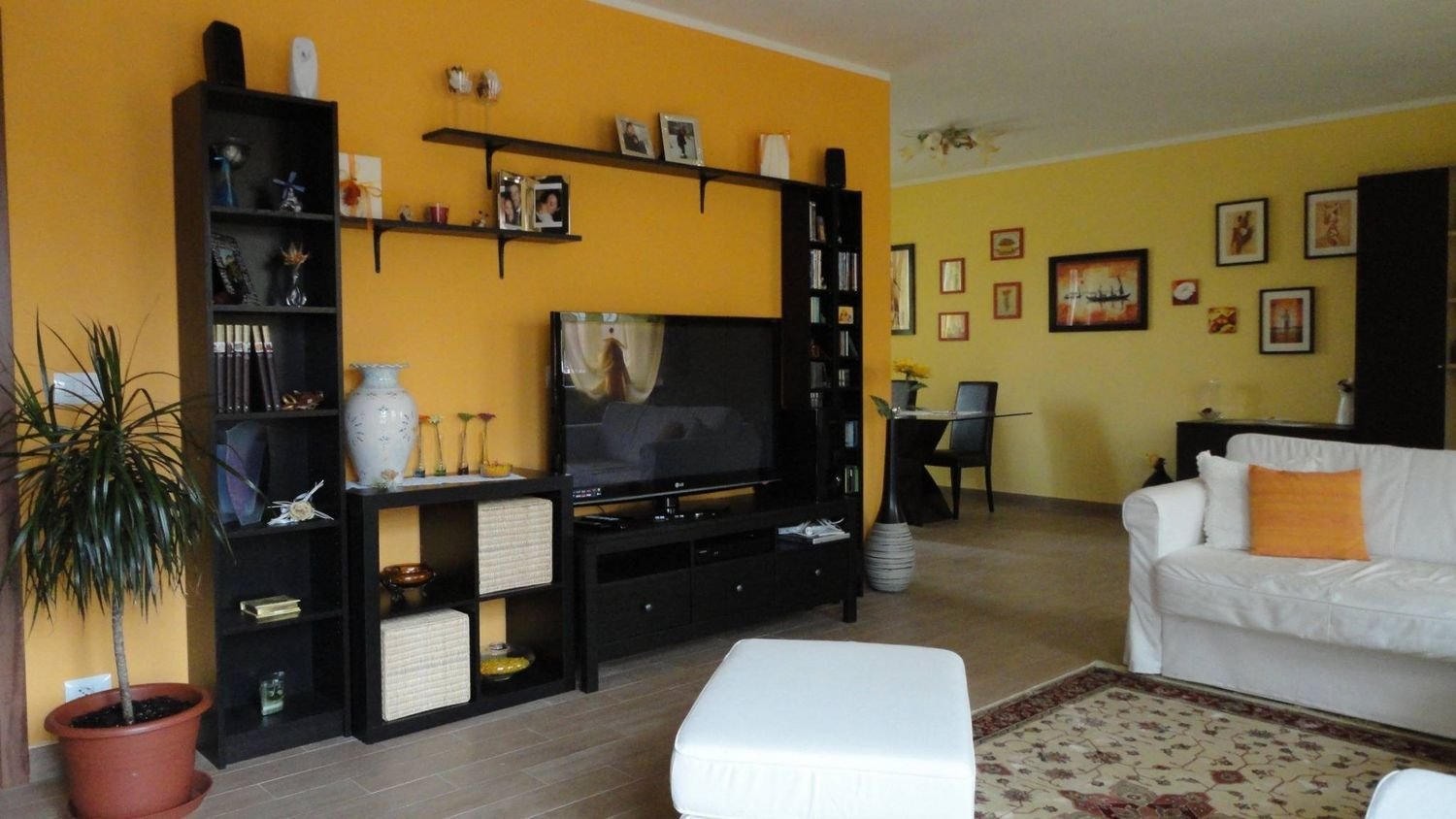 Дом с 5 спальнями в Карманьола, Италия № 345656