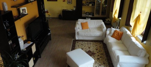 Дом с 5 спальнями в Карманьола, Италия № 345656 3