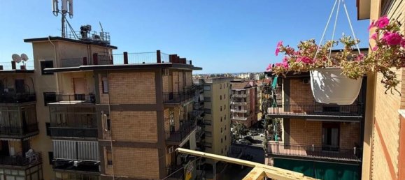 3 bedrooms Apartment in Salerno, Italy No. 328897 9