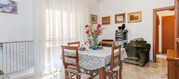 3-Zimmer Wohnung in Milan, Italy, Nr. 241683 7