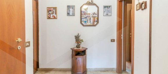 3-Zimmer Wohnung in Milan, Italy, Nr. 241683 10