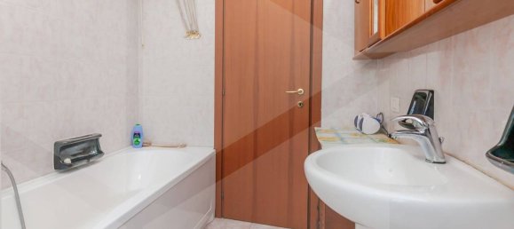 3-Zimmer Wohnung in Milan, Italy, Nr. 241683 27