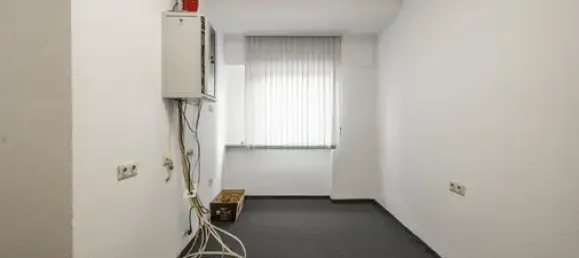 Gewerbliche Immobilie in Nordrhein-Westfalen, Germany 115m², Nr. 136429 13