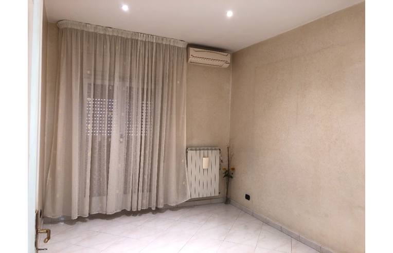 2 rooms Apartment in Bari, Italy No. 254385