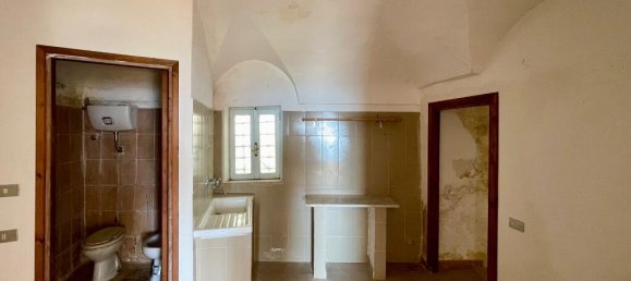 Дом с 3 спальнями в Альвито, Италия № 329317 18