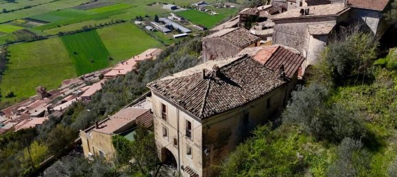 Дом с 3 спальнями в Альвито, Италия № 329317 2