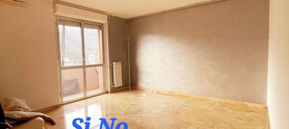 5 rooms Apartment in Genoa, Italy No. 68556 5