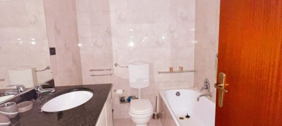 5 rooms Apartment in Genoa, Italy No. 68556 12