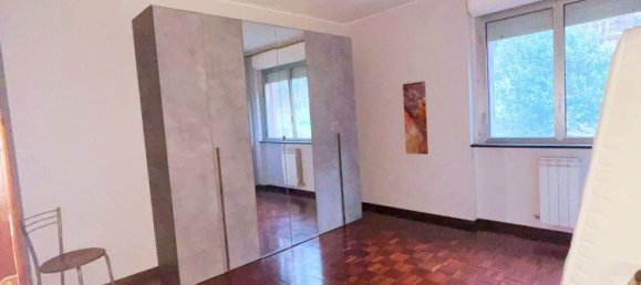 5 rooms Apartment in Genoa, Italy No. 68556 8