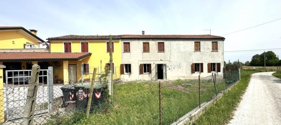 5 rooms House in Padua, Italy No. 29941 25