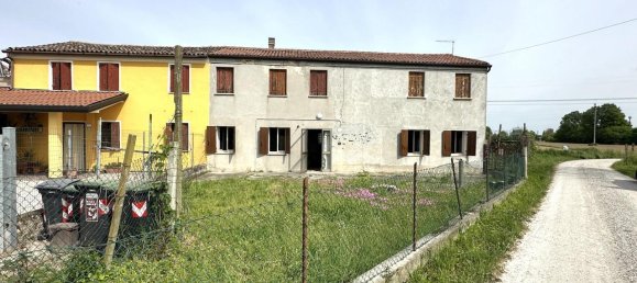5 rooms House in Padua, Italy No. 29941 11