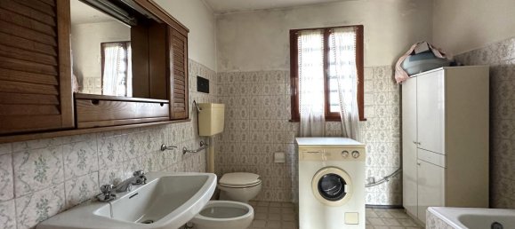 5 rooms House in Padua, Italy No. 29941 10