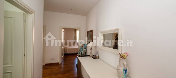 2 Schlafzimmer Wohnung in Rome, Italy, Nr. 69323 3