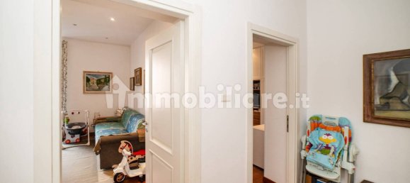 2 Schlafzimmer Wohnung in Rome, Italy, Nr. 69323 11