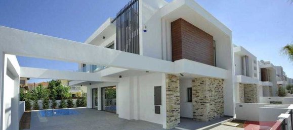 Вилла с 5 спальнями в Ларнака, Кипр № 7259 9