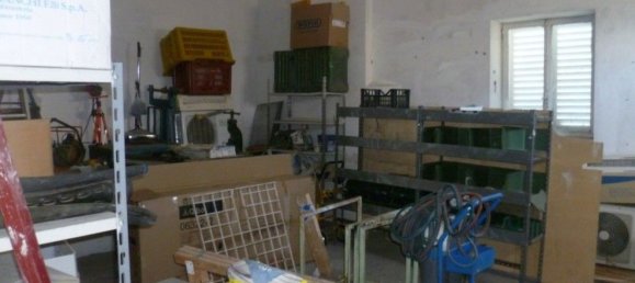 Casa de 18 habitaciónes en Lanciano, Italy No. 131980 13