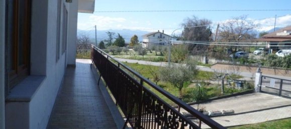 Casa de 18 habitaciónes en Lanciano, Italy No. 131980 26