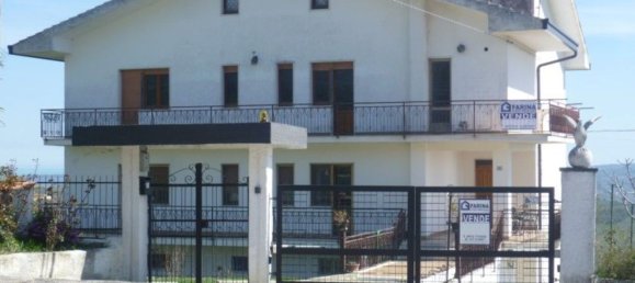 Casa de 18 habitaciónes en Lanciano, Italy No. 131980 32